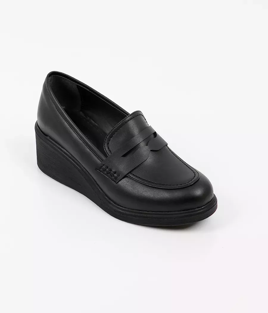 Mocassin confort à talon compensé élastiqué réf : 103