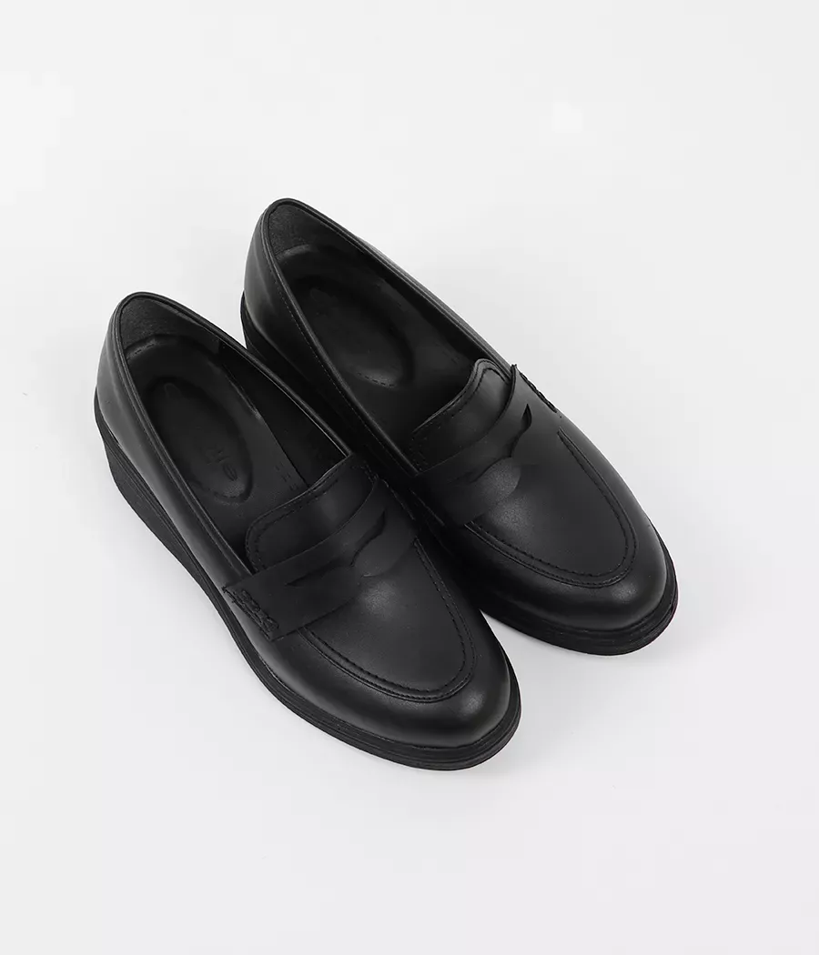 Mocassin confort à talon compensé élastiqué réf : 103