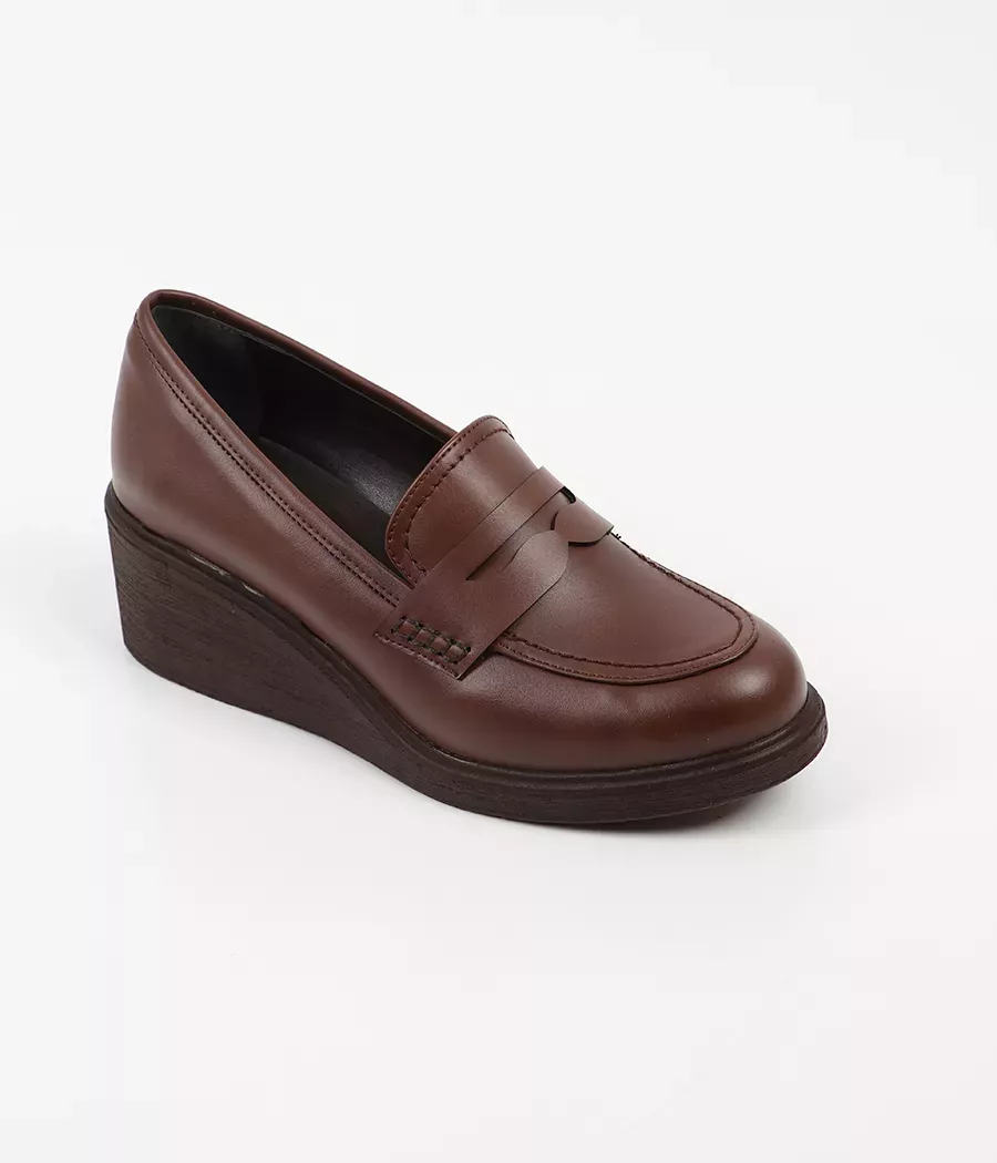 Mocassin confort à talon compensé élastiqué réf : 103