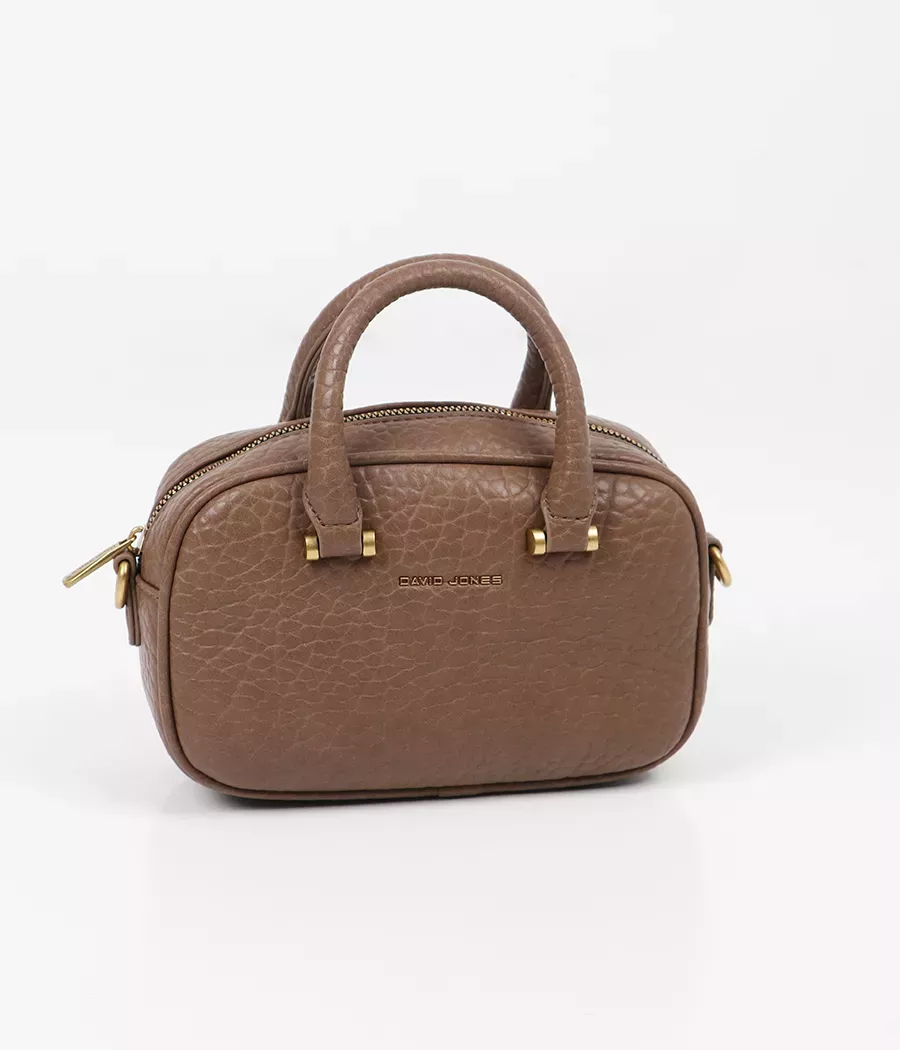 Sac à main pochette Réf : 7100